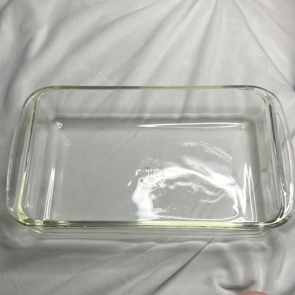 Pyrex Transparent Glass Dish
